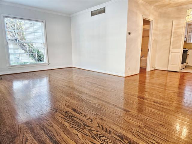 Photo - 6904 Westchester Dr Unit 3