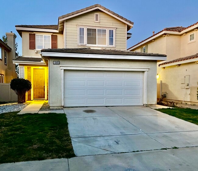 Building Photo - 1648 Rigel St