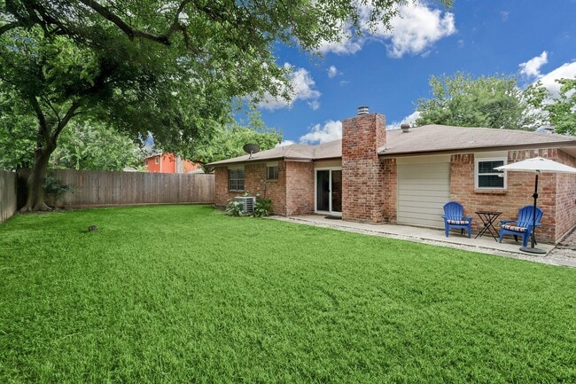 Building Photo - 8502 Snowbank Dr