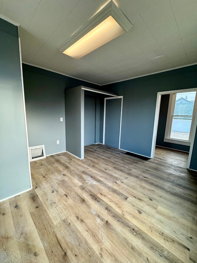 Photo - 321 Cedar St