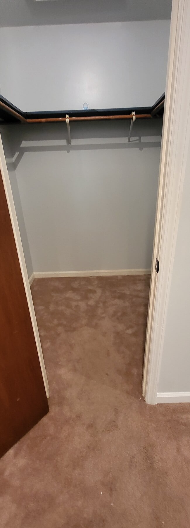 Main Bedroom Closet