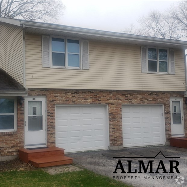 Building Photo - Balsley Avenue Duplex Unit 811 Balsley Rental