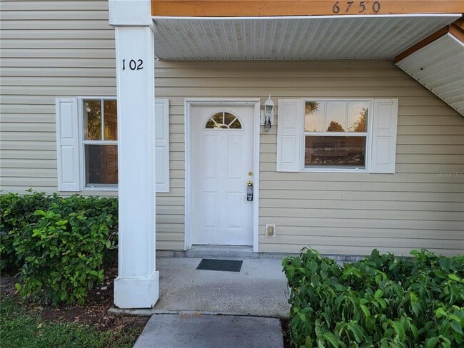 Photo - 6750 Moonglow Dr Unit 102