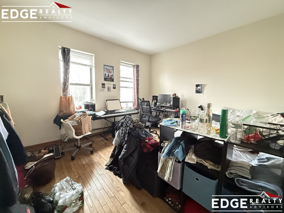 Photo - 96 Linden St Unit 7