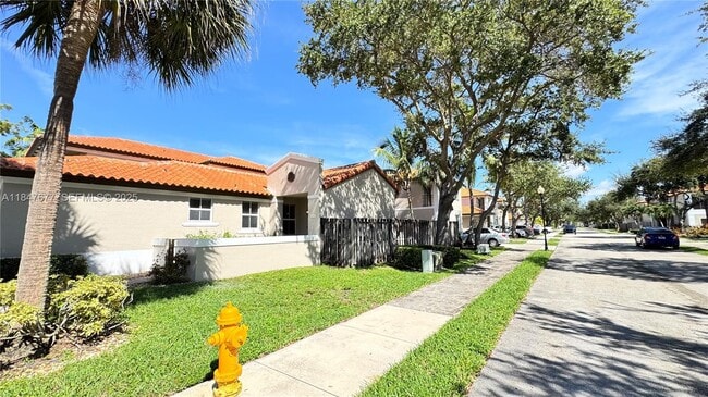 Photo - 8337 NW 142nd St