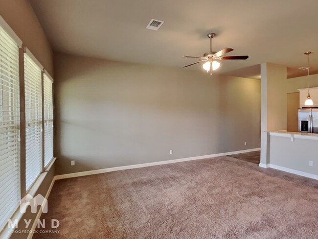 Photo - 1109 Merlin Dr