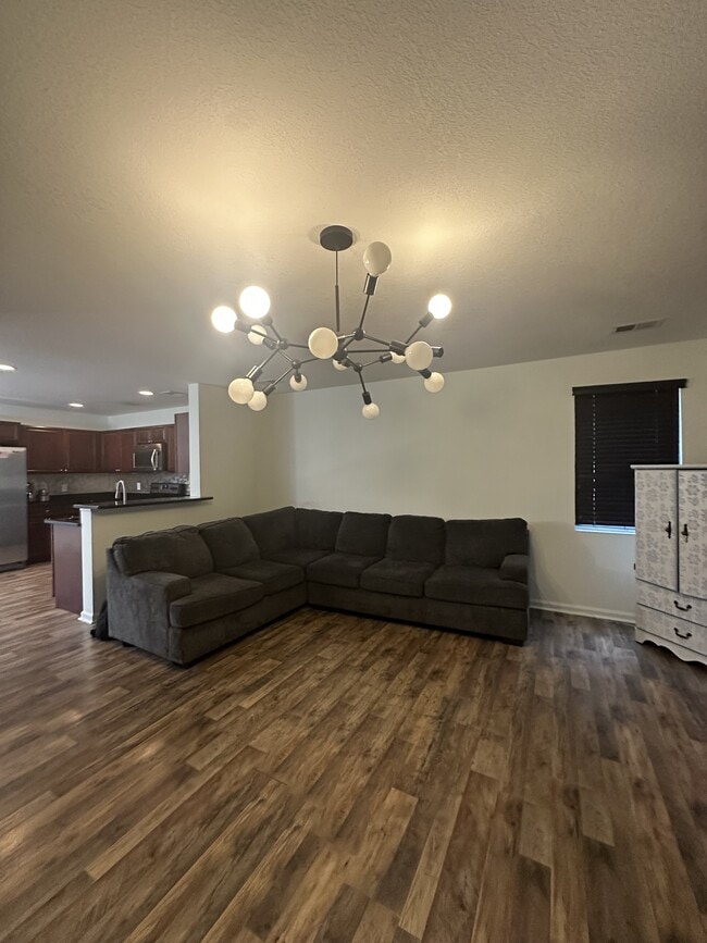 Photo - 2 Mint Farm Dr