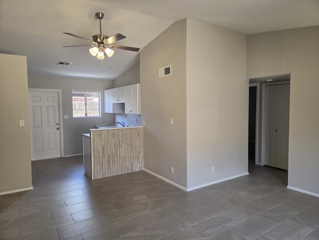 6245 E Glencove Cir Unit 3