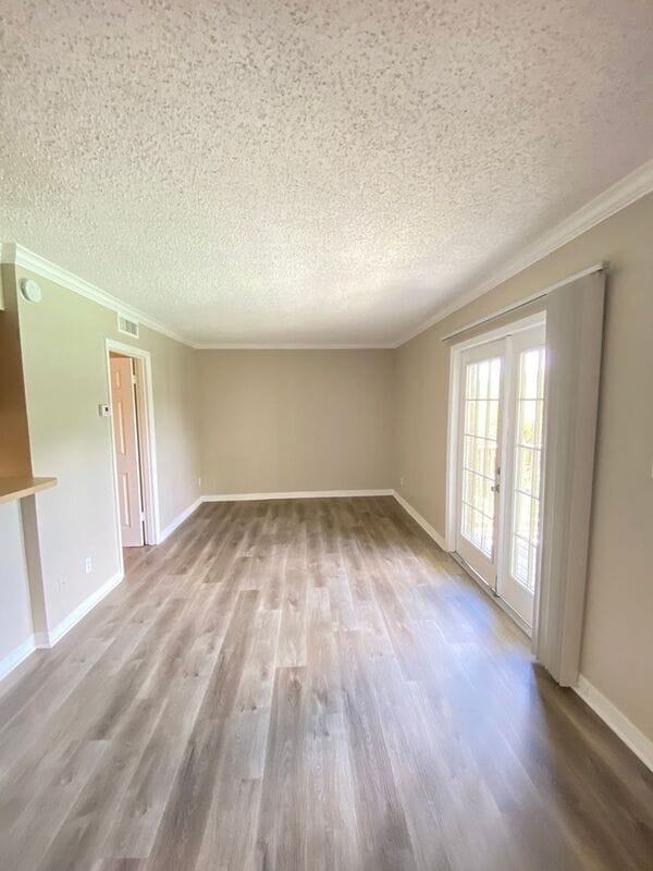 Photo - 435 Wymore Rd Unidad 203