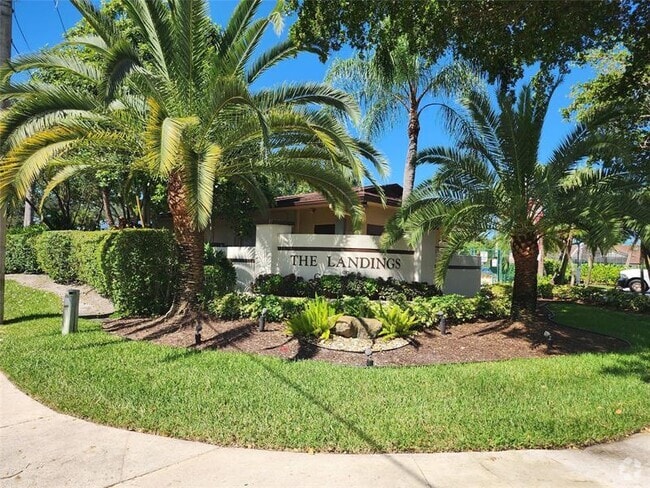 Building Photo - 9020 NW 60th St Rental