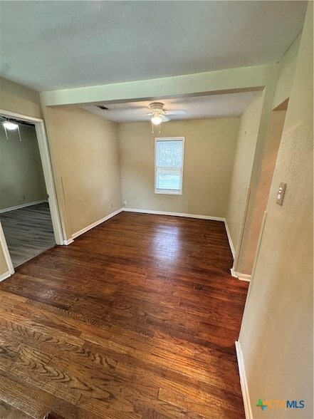 Photo - 1401 E Mimosa Ave