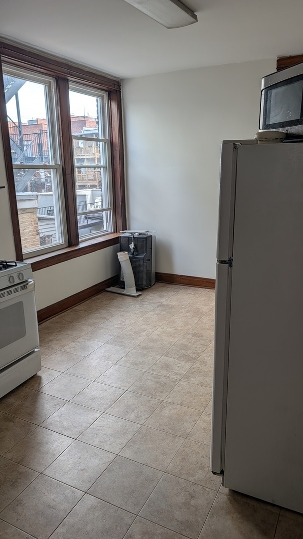 Photo - 2435 W Thomas St