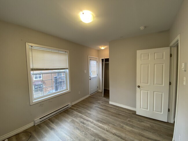 Photo - 262 Robinson St Unit 262