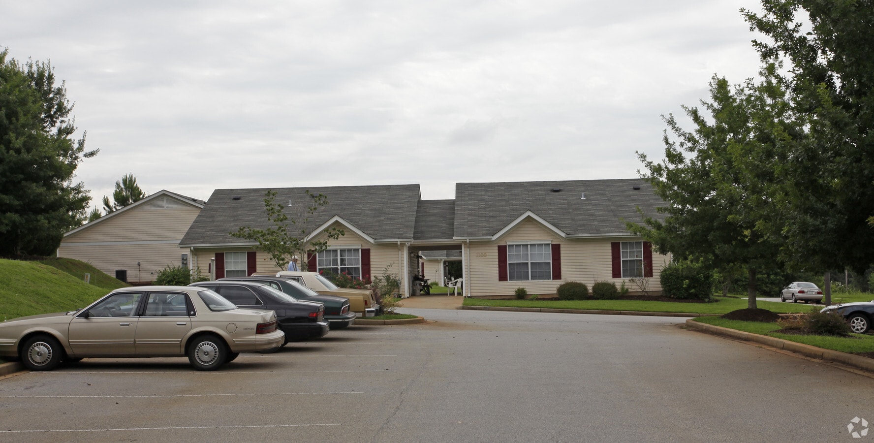 Photo - Pleasant Meadow Apartments