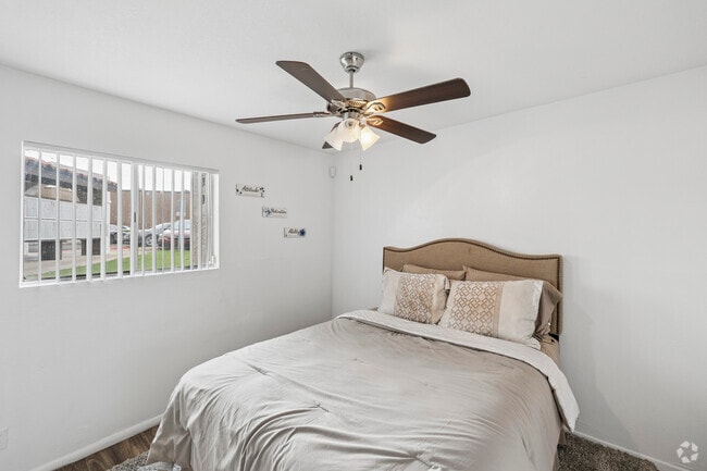 2BR, 2BA - 856SF - Second Bedroom