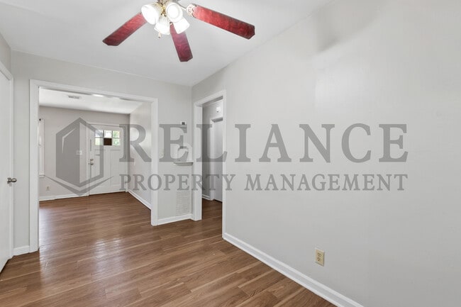 Photo - 709 S Pinecrest St