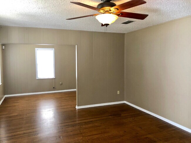 Photo - Charming Three Bedroom near TTU - July 2026!