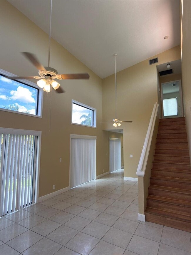 Photo - 13769 Yarmouth Dr
