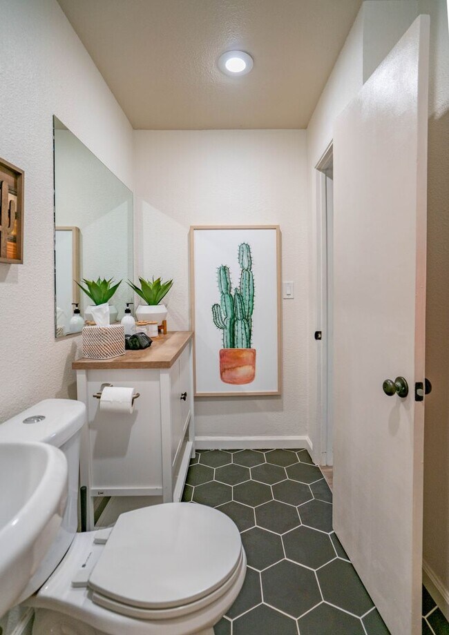 Photo - Fully Furnished Home in Yucca Valley