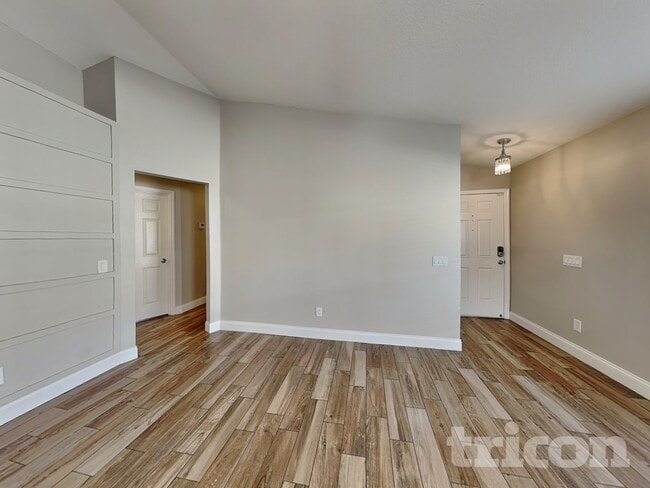 Photo - 10123 41st Ct E