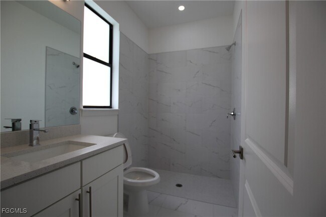 Photo - 5148 Centennial Blvd