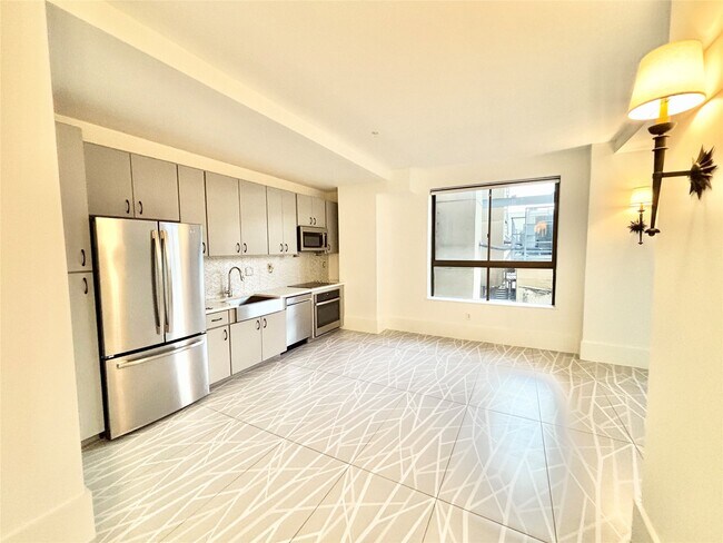 Photo - 2201 Market St Unit 507