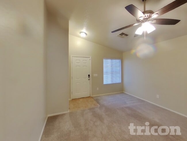 Photo - 1491 E Stirrup Ln