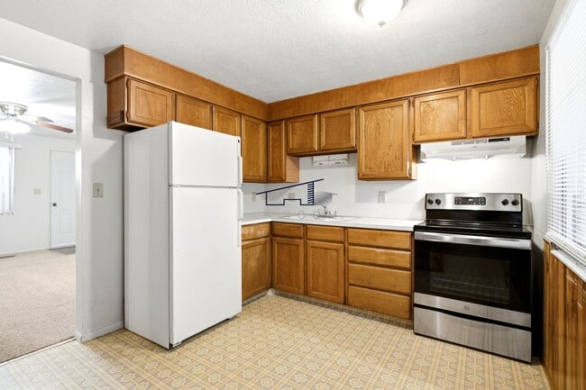 Photo - 4850 S Duplex Unit 159 W 4850 S