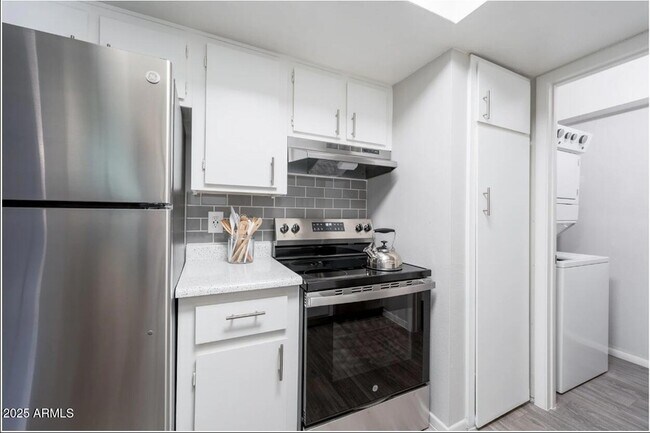 Photo - 2311 E Union Hills Dr Unit 1