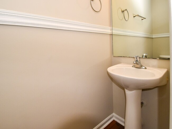 Photo - 33 Scott Hollow Dr