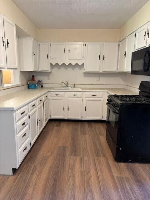 Photo - 9413 Merle St House