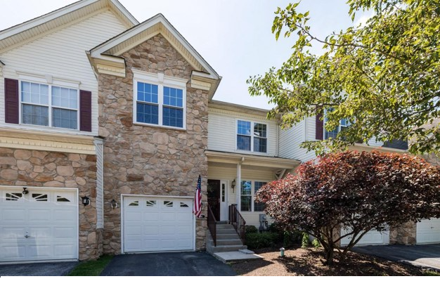 Photo - 186 Birchwood Dr Townhome