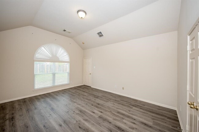 Photo - 18914 Appletree Ridge Rd