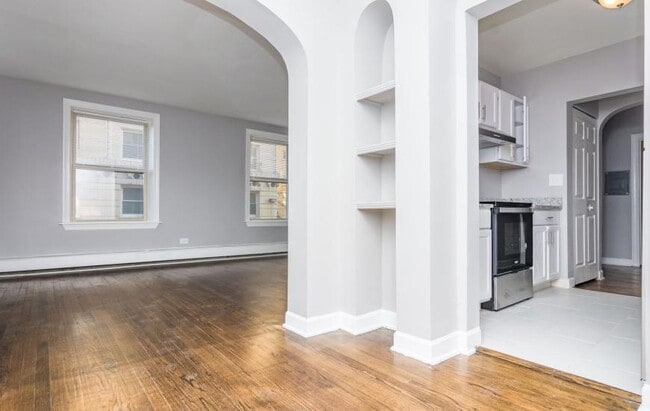 Photo - 1 bedroom in Chicago IL 60649 Unit 409