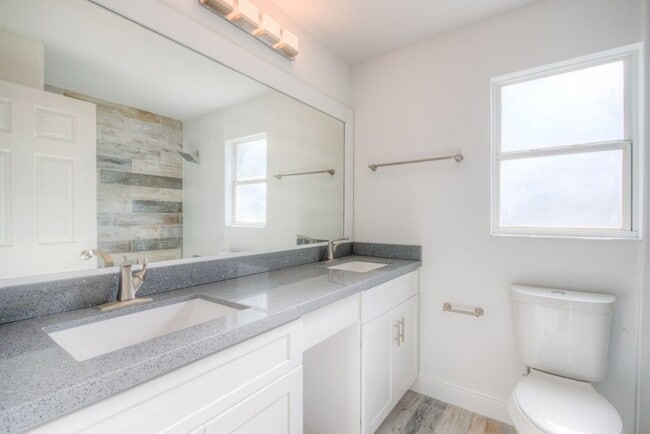 Photo - 14610 Astina Way