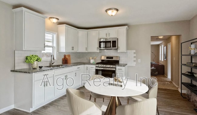 Photo - 1209 N Woodbridge St