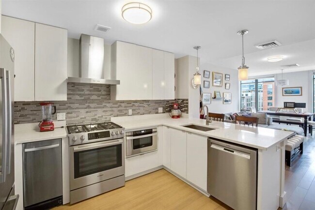 Photo - 155 Portland St Unit #902,