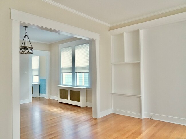 Photo - 39 Pardee Pl