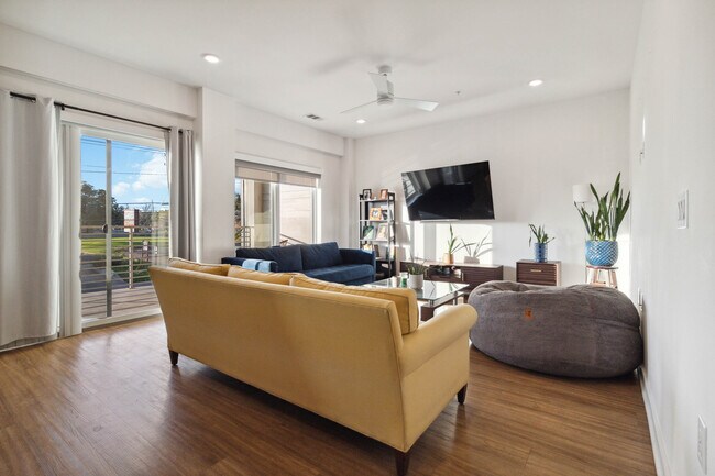 Photo - 4361 S Congress Ave Unidad 209