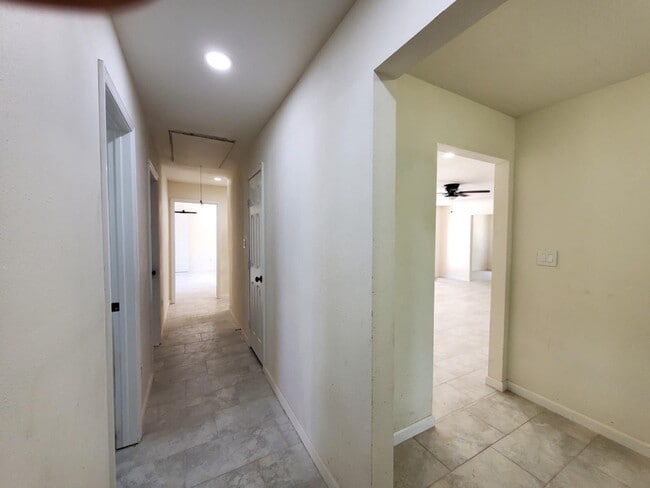 Photo - 22019 Kenchester Dr