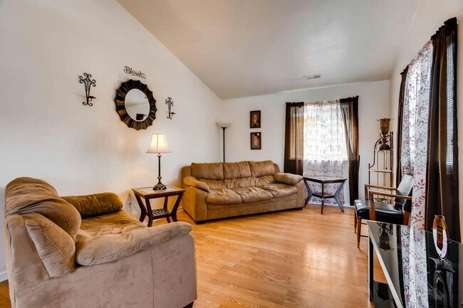 Building Photo - 4304 Lipan St