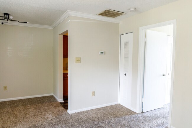 Photo - 2362 Parsonage Rd