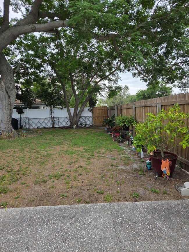 Photo - 5082 45th Ave N