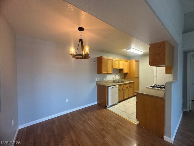 Photo - 3318 N Decatur Blvd Unidad 2110