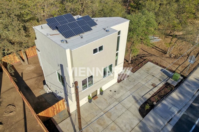 Photo - 7437 Antelope Rd