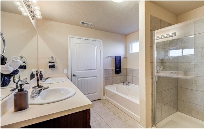 Photo - 11723 Faldo Wy