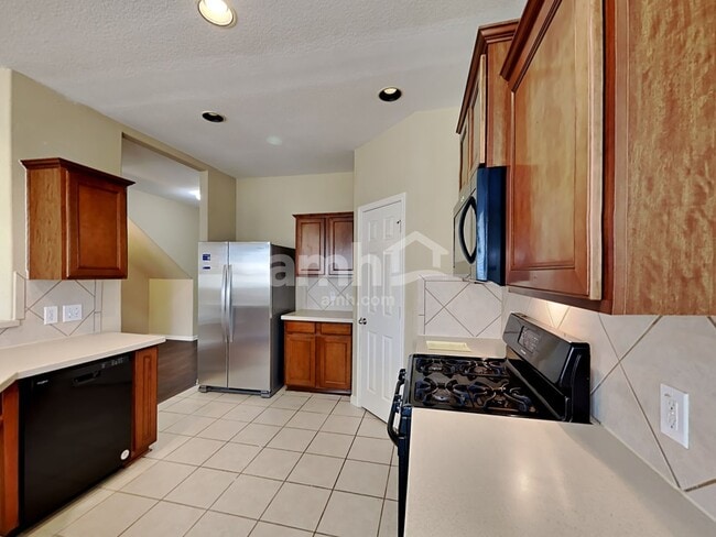 Photo - 15742 Flagstone Walk Way