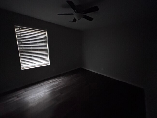 Photo - 512 N 2nd St Unidad 512 1/2 S 2nd St