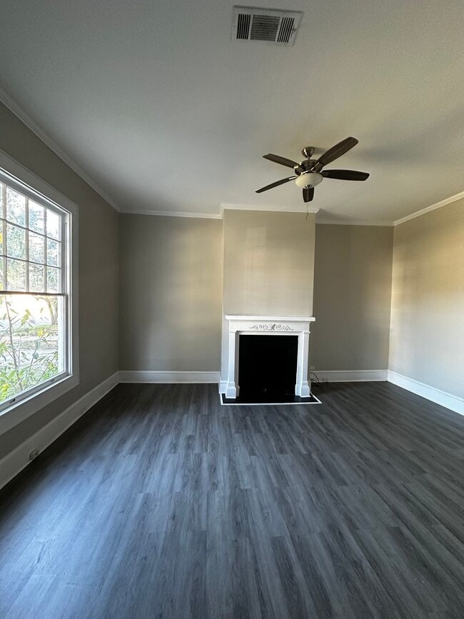 Photo - 3 Bedroom / 2.5 Bath Highland Home