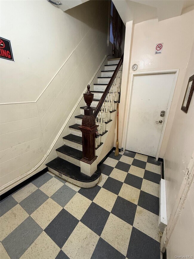 Photo - 37 Lutheran St